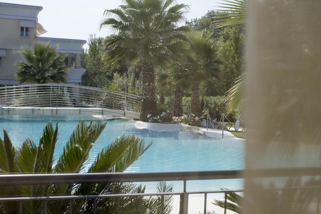 Relais Du Lac Desenzano del Garda Buitenkant foto