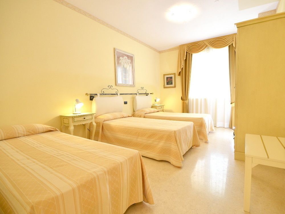 Relais Du Lac Desenzano del Garda Buitenkant foto