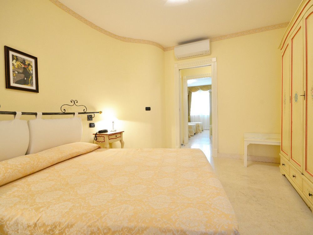 Relais Du Lac Desenzano del Garda Buitenkant foto