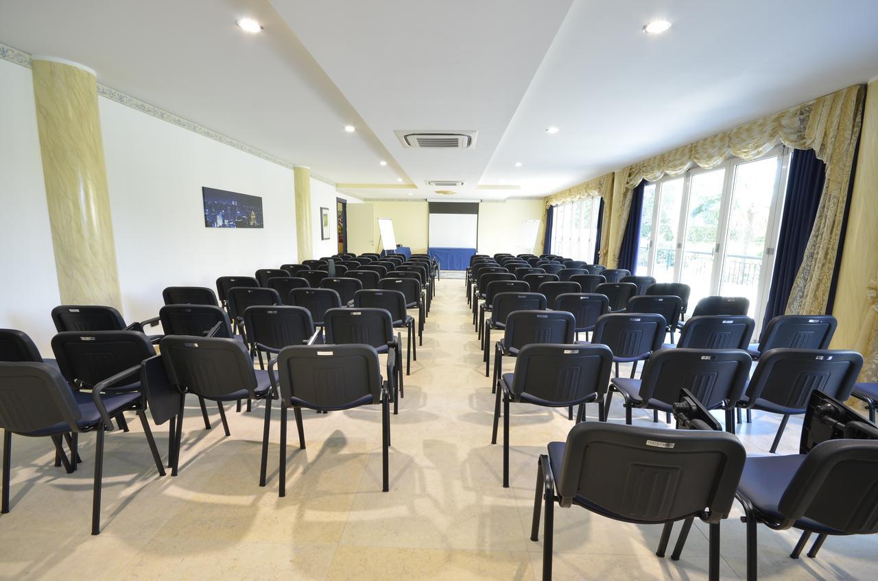 Relais Du Lac Desenzano del Garda Buitenkant foto